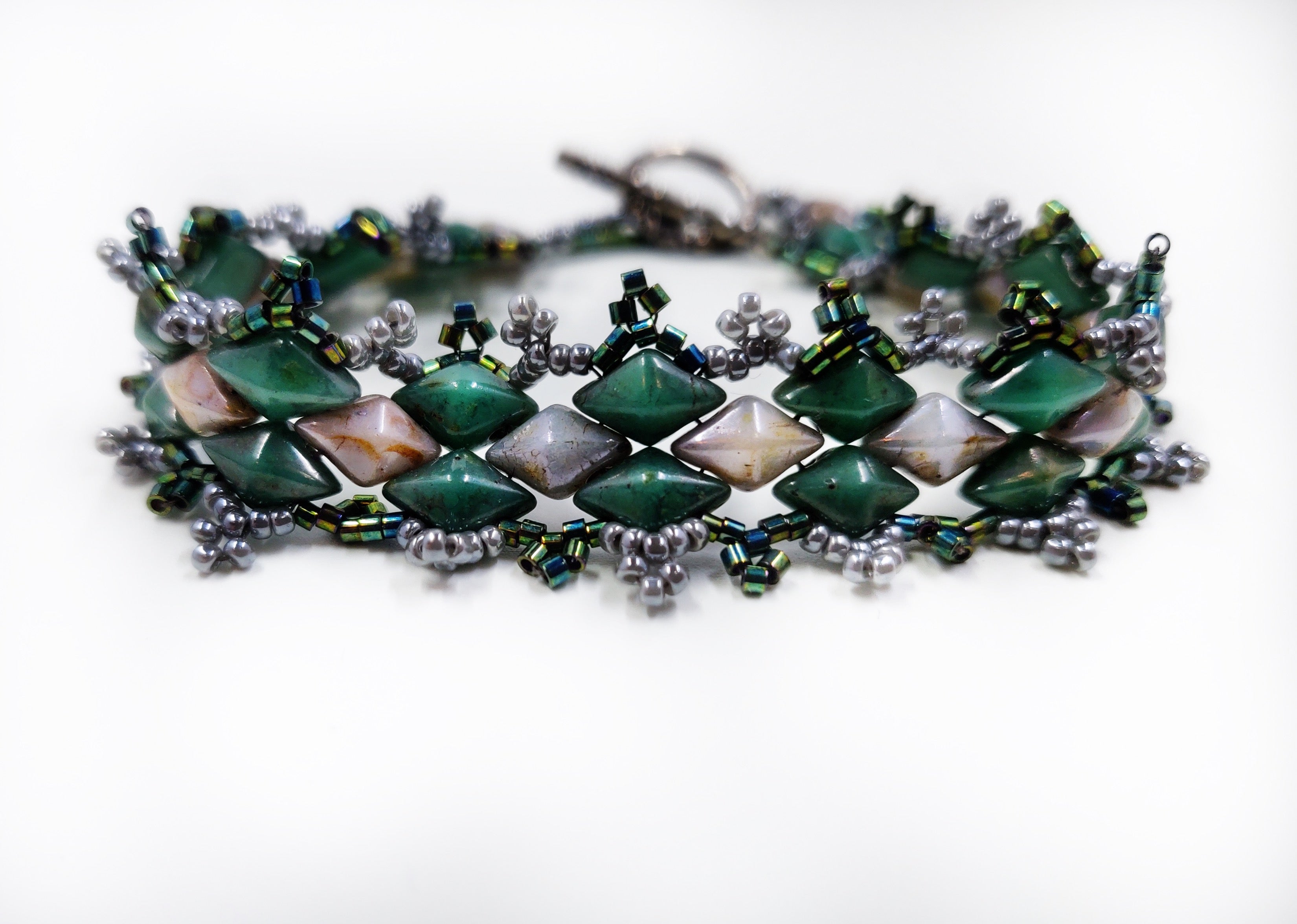 Green and Gray Diamond Beaded Bracelet